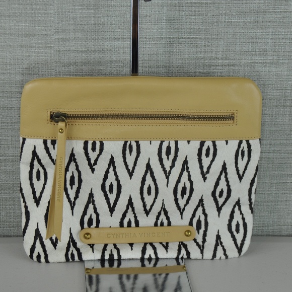Cynthia Vincent Handbags - Cynthia Vincent Apple Bankers Clutch